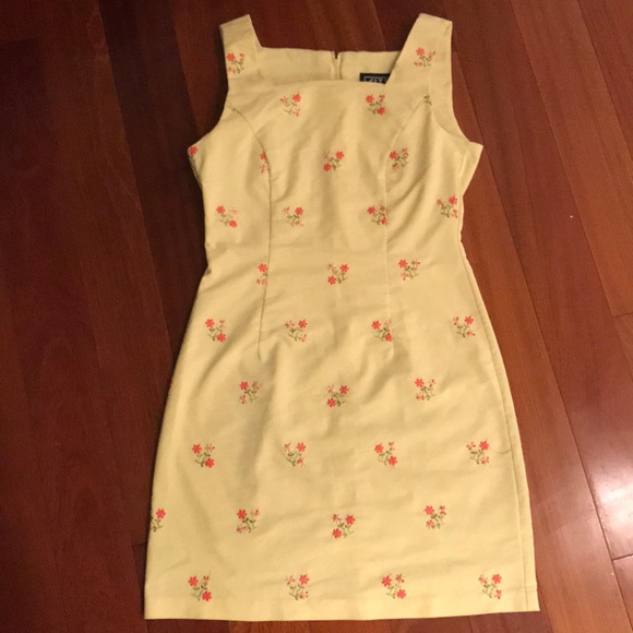 City Triangles Dresses & Skirts - Vintage Dress